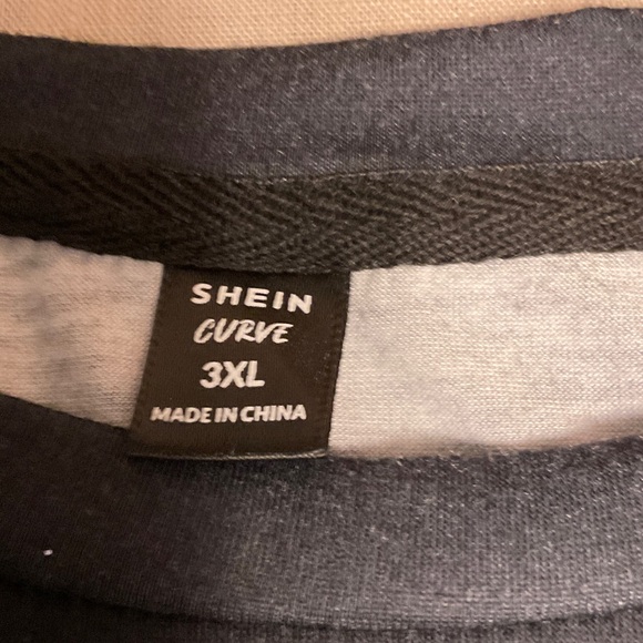 SHEIN Multicolor Floral Short Sleeve Tee - Picture 6 of 8